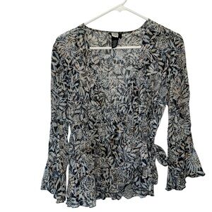 Studio 1940 White and Blue Blouse Elegant Top Size M